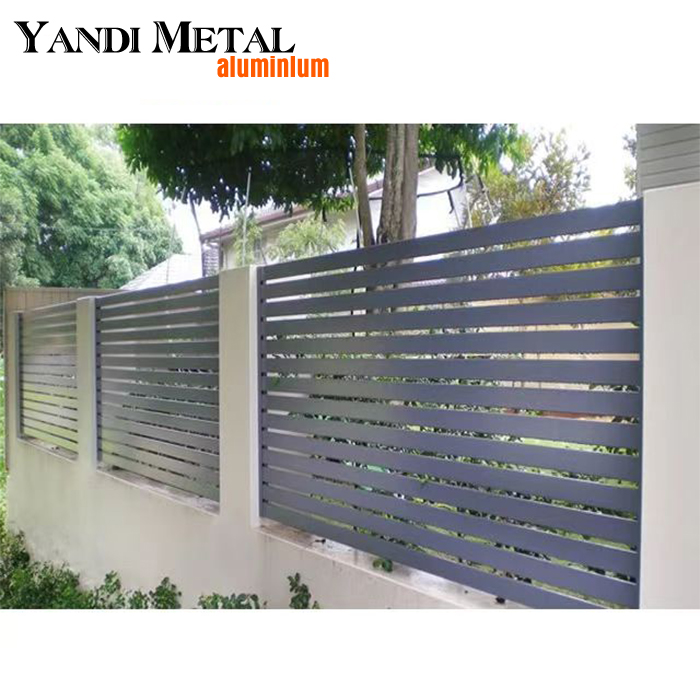 Yandi Aluminium Pop разрабатывает декоративные алюминиевые заборы и декоративные алюминиевые садовые заборы.
